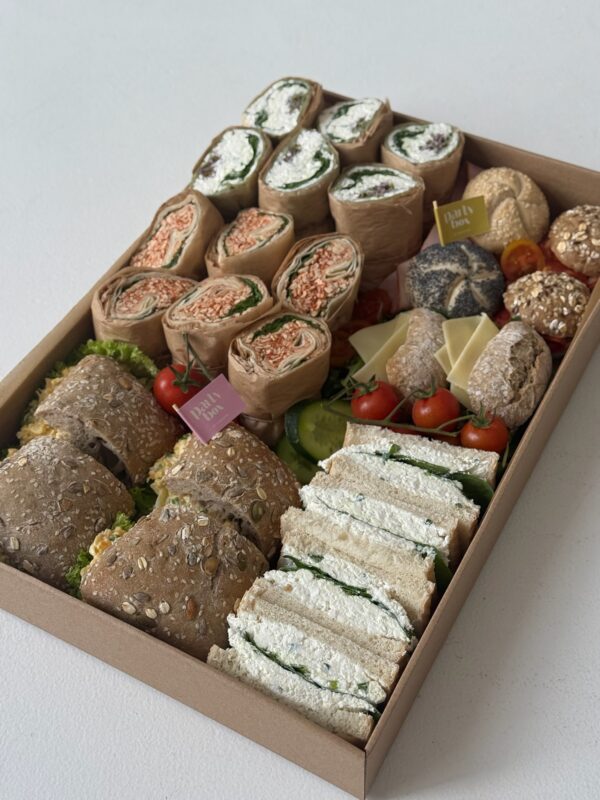Sandwich and wrap box