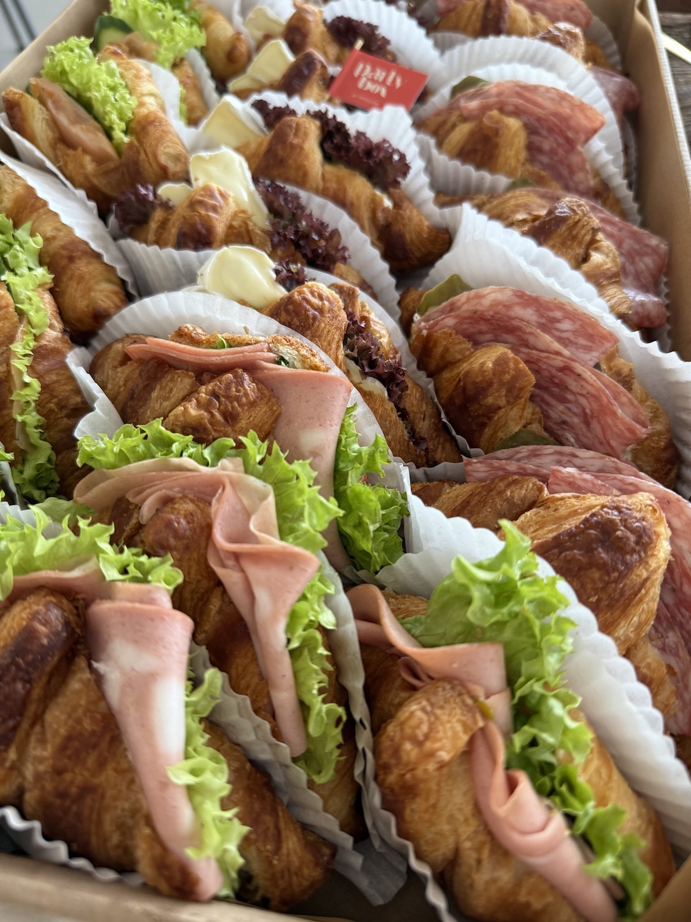 Mini croissant box - obrazek 5